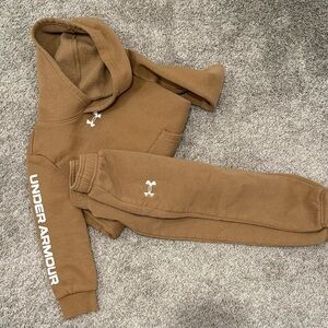 Never Worn! Boys Under Armour Kids Brown Sweatpants & Hoodie Set